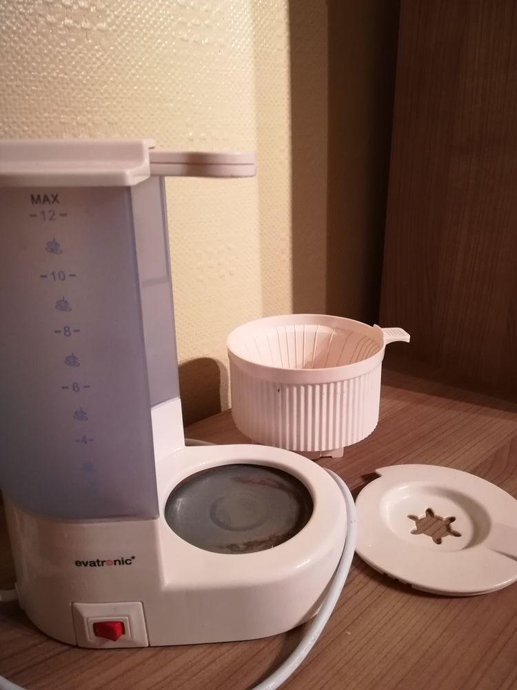 Cafeti�re Evatronic   SANS  verseuse (voir commentaires)  
0 Mouvaux (59)