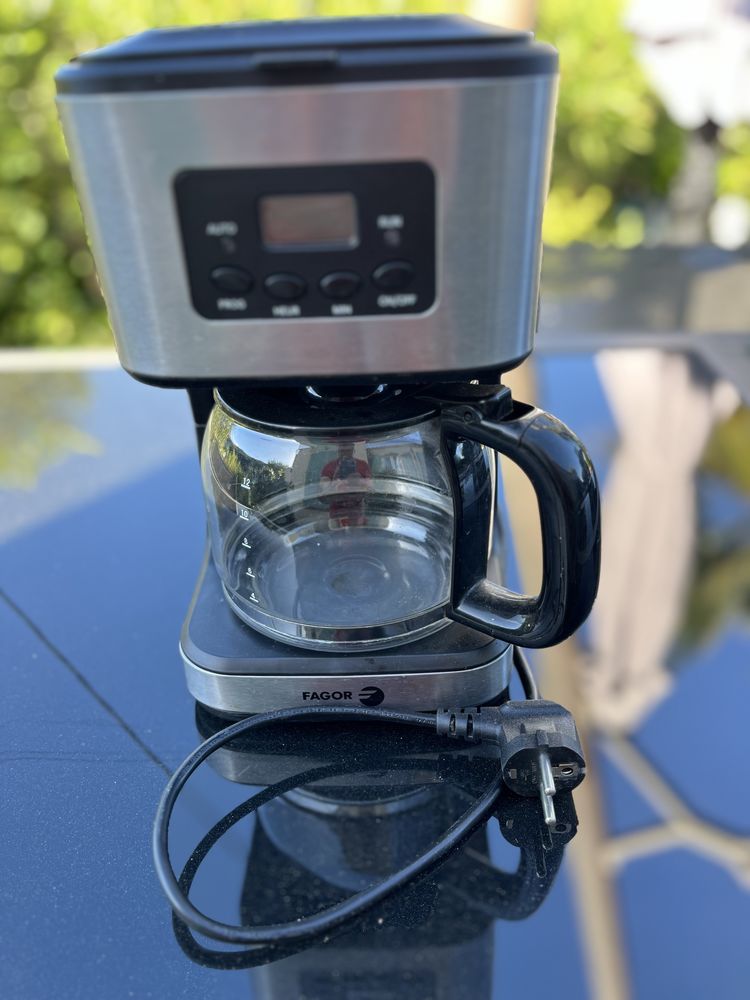 Cafeti�re Fagor 25 Le Broc (06)