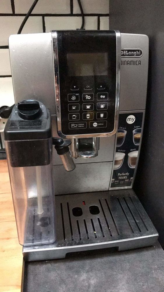 Cafeti�re � grains Delonghi Dinamica 400 Juillan (65)