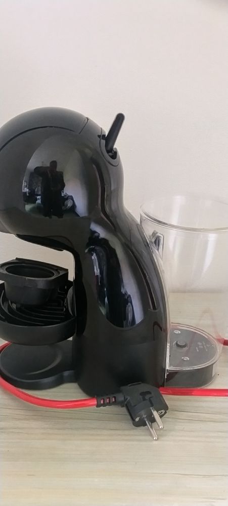 Cafeti�re Krups DolceGusto 20 Clisson (44)