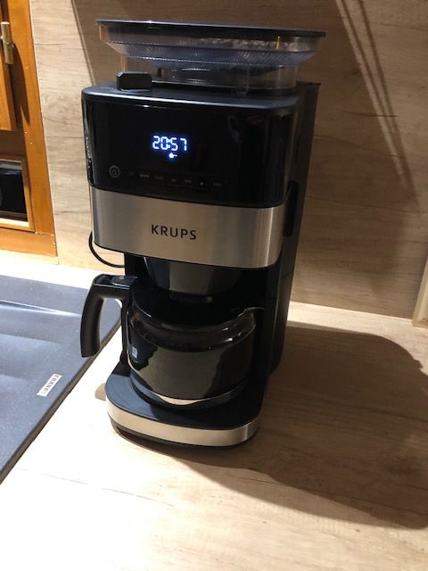 Cafeti�re marque Krups 90 Carignan (08)