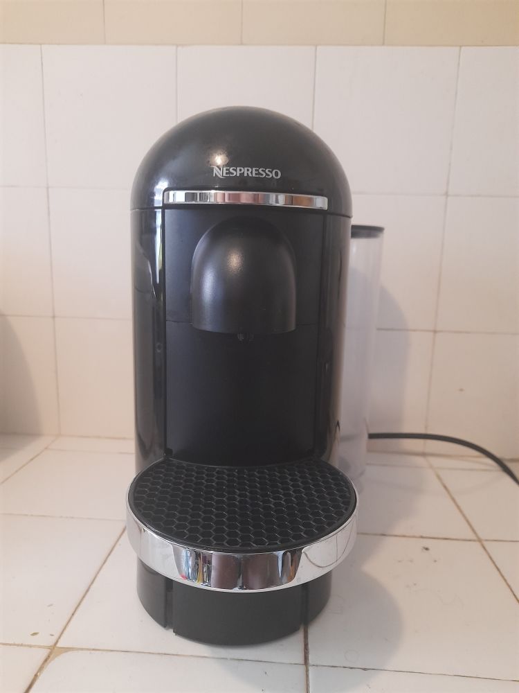 cafeti�re nespresso vertuo tbe 45 Charenton-le-Pont (94)