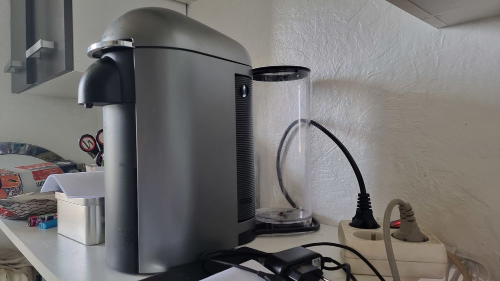 cafeti�re nexpresso vertuo avec 70 dosette costa Rica. 100 �chirolles (38)