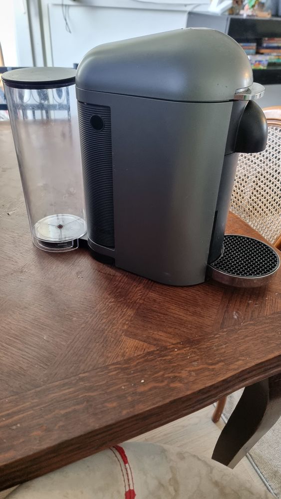 cafeti�re nexpresso vertuo 50 �chirolles (38)