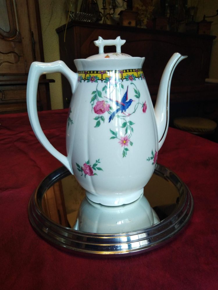 Cafeti�re en porcelaine 15 Avermes (03)