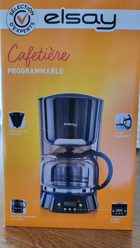 Cafeti�re � retirer sur place 15 Arzens (11)