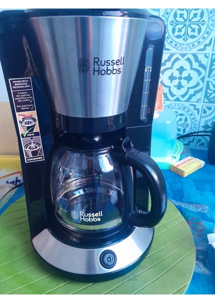 Cafeti�re RUSSELL HOBBS �ta IMPECCABLE 15 Marseille 8 (13)