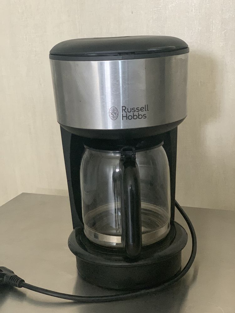 Cafeti�re Russell Hobbs 25 Monts (37)