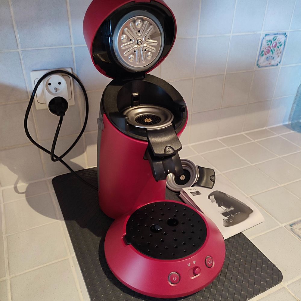 Cafeti�re Senseo original plus Philips neuve rouge 50 Le Bourget (93)