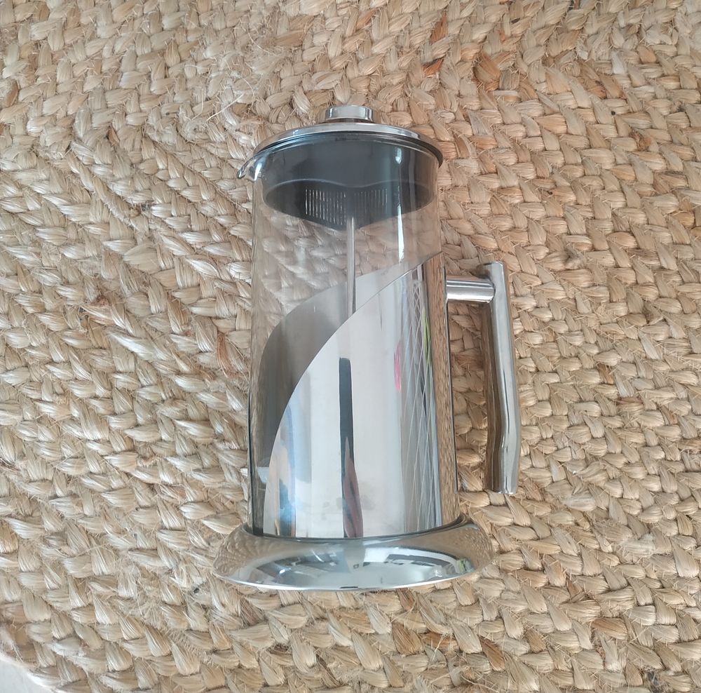 Cafeti�re et th�i�re � piston INCASA 19 Denguin (64)