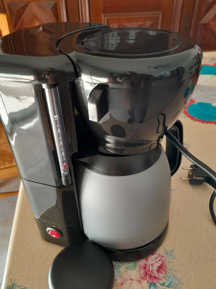 Cafeti�re thermos neuve 20 Montblanc (34)