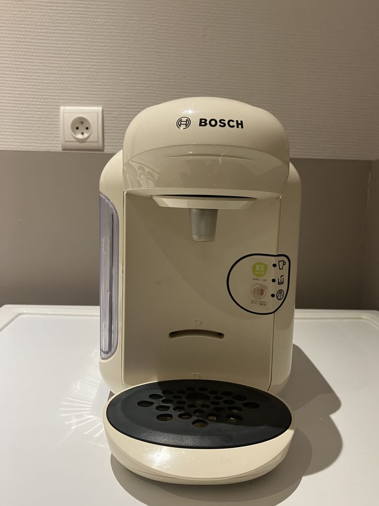 Cafeti�re Tr�s r�cente & peu servie avec dosettes 20 Craponne (69)