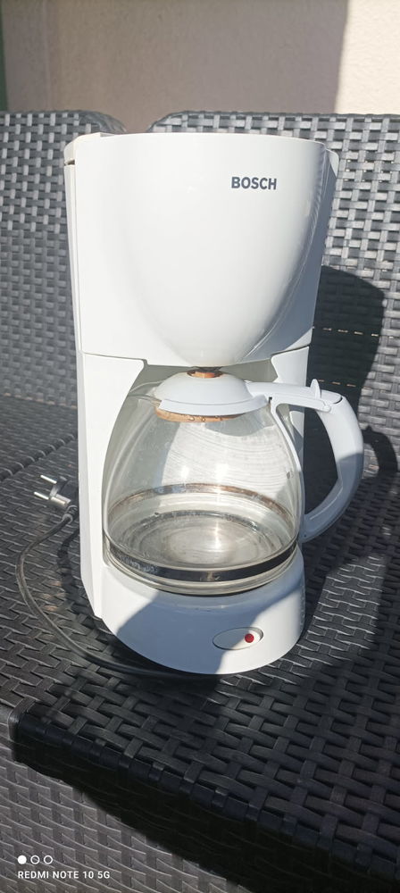 CAFETIERE 5 Castries (34)