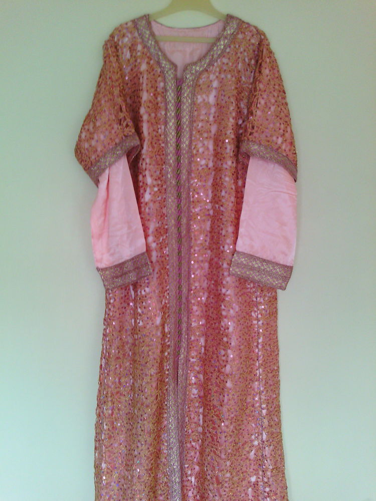 CAFTAN MAROCAIN TAGCHITA 40 Livry-Gargan (93)