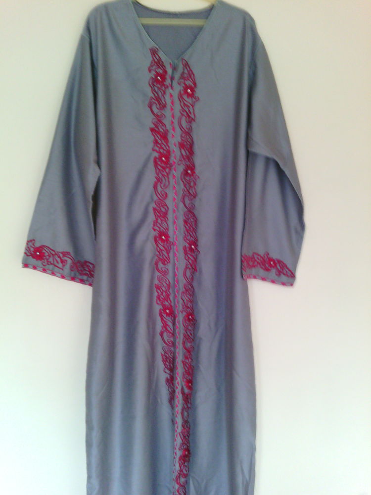CAFTAN MAROCAIN 40 Livry-Gargan (93)