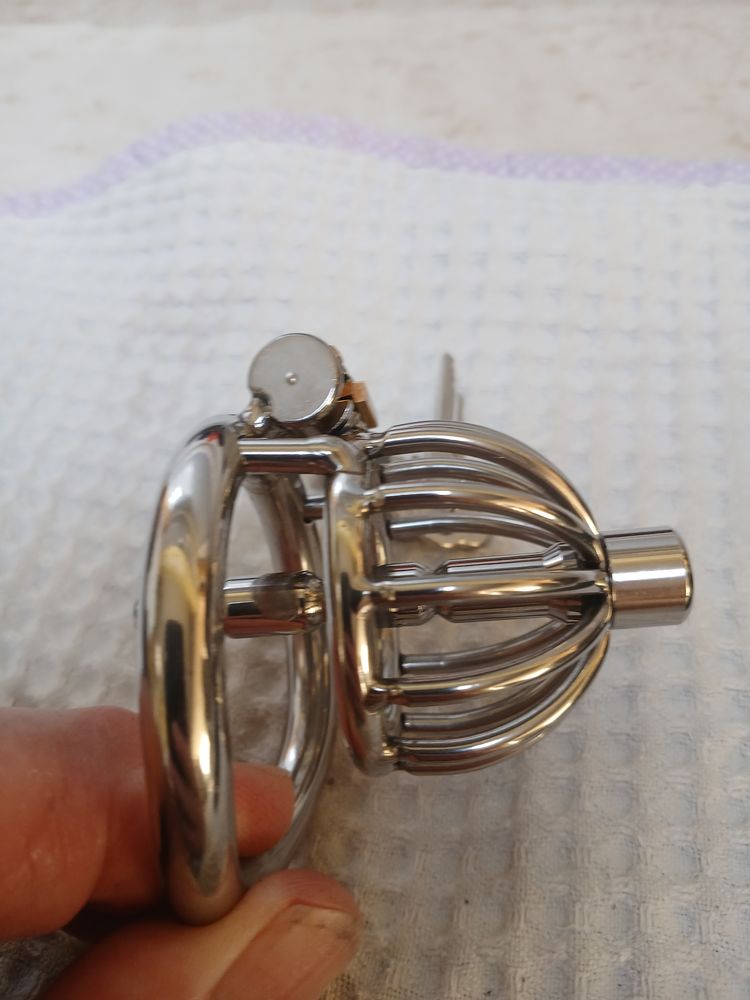 cage de chastet� inox 20 Istres (13)