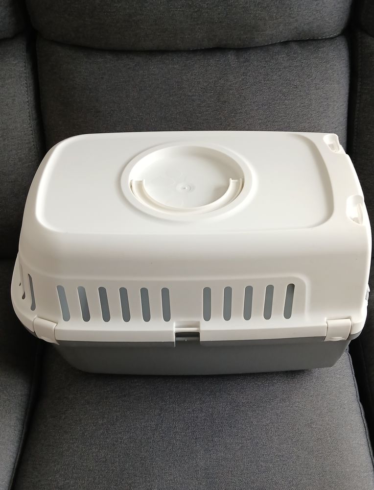 Cage de transport pour chat 10 Isigny-sur-Mer (14)