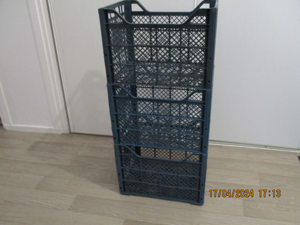 Cagette plastique 4 Malz�ville (54)