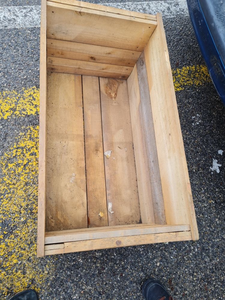 caisse en bois avec poignet sur le coter ppur la porter 2 taille diff�rente 70 Saint-Laurent-du-Var (06)