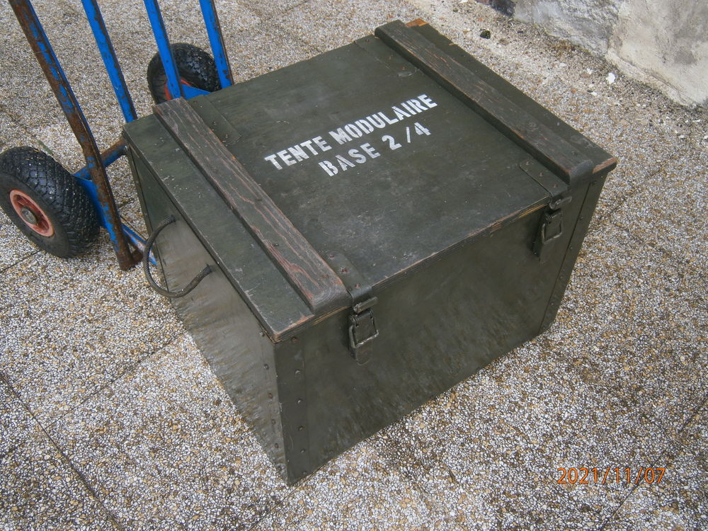 CAISSE   en  BOIS 50 Vertus (51)