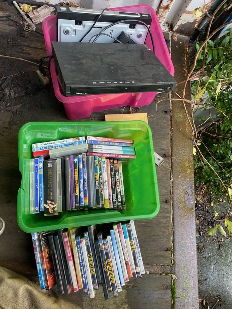 Caisse compl�te DVD, 2 lecteurs 15 De�l�mont (59)