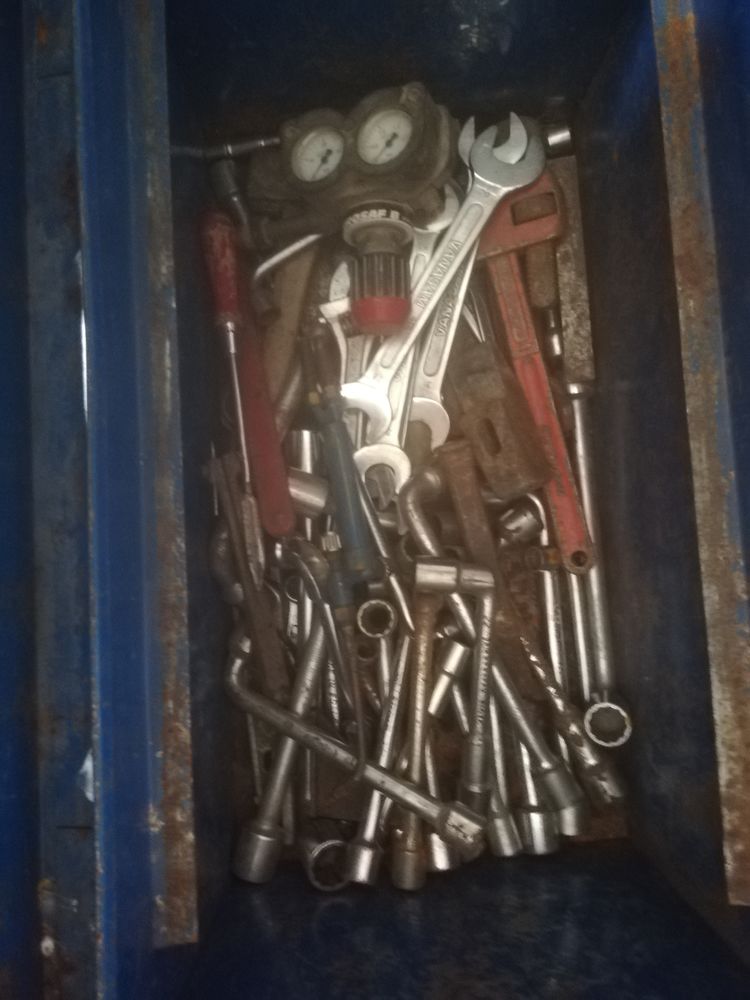 caisse outils 50 Garchizy (58)