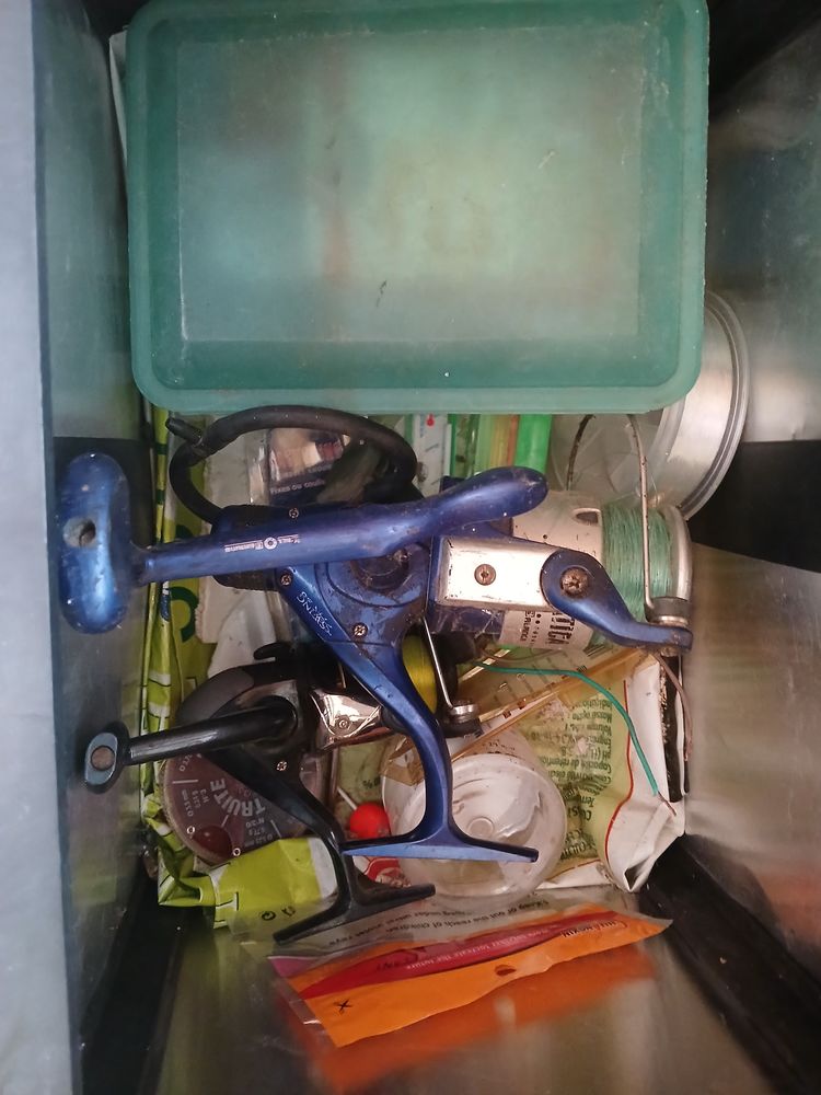 Caisse �  peche 150 Saint-Julien-sur-Sarthe (61)