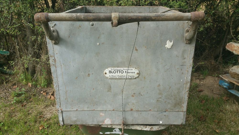 Caisse de triporteur 200 Ch�teauroux (36)