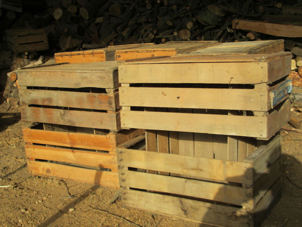 10 Caisses � pommes pour d�coration et ameublement 60 M�con (71)
