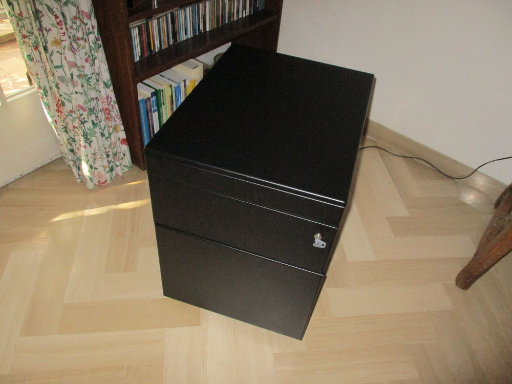 Caisson bureau 90 Aix-en-Provence (13)