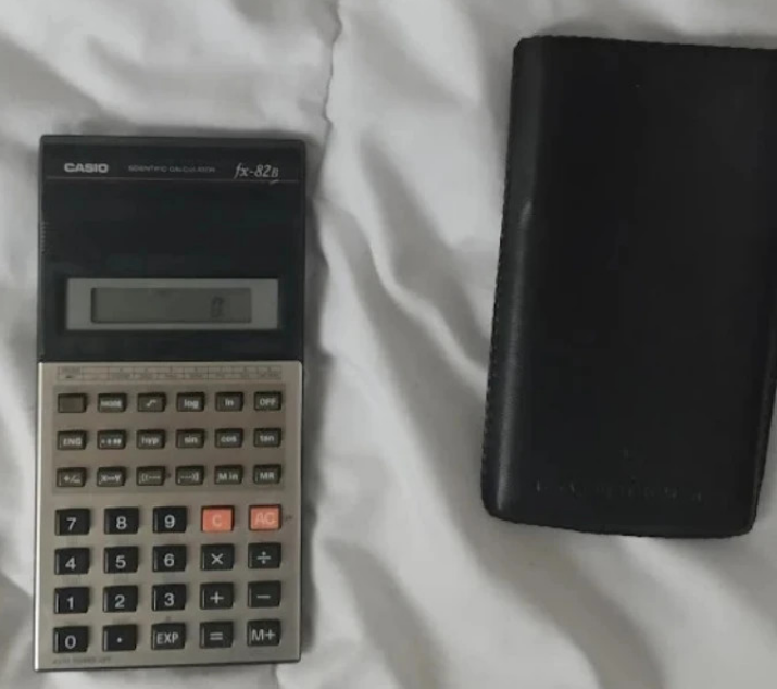 Calculatrice Casio Fx-17 – Fiable Et Prête à L’emploi !