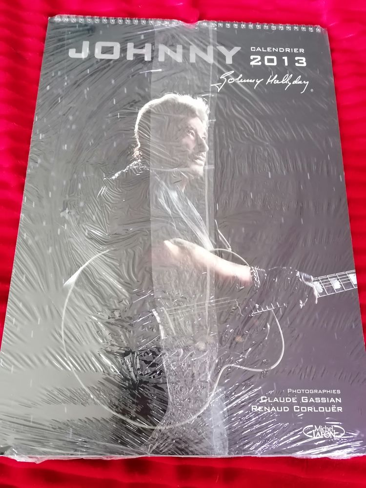 Calendrier Johnny Hallyday 2013 25 Cognin (73)