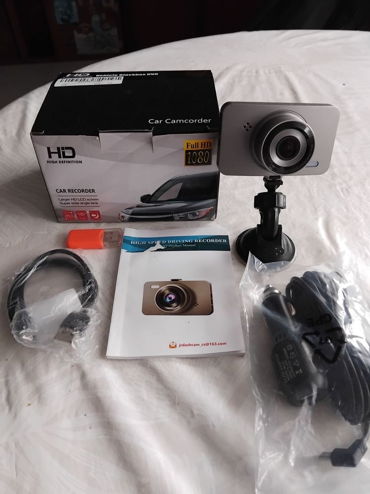 - CAMERA  AUTO EMBARQUER FULL HD 1080
- Dach cam 20 Aucamville (31)