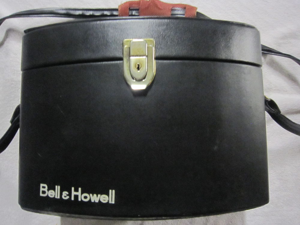 Cam�ra Bell howell autoload duospeed zoomatic
90 Salon-de-Provence (13)