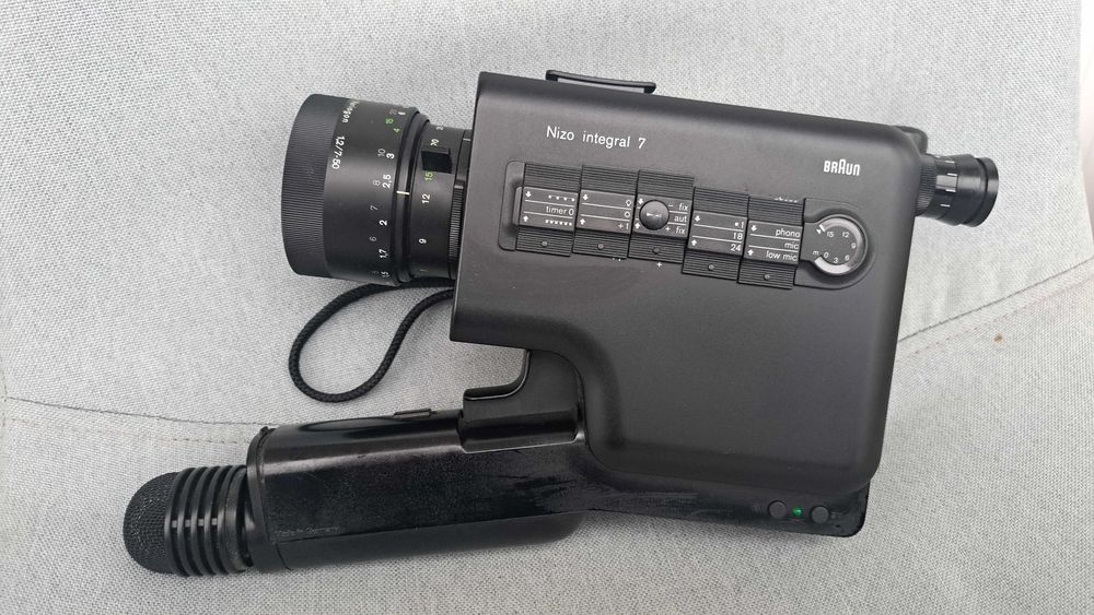 Cam�ra super 8 Braun Nizo integral 7 99 Ris-Orangis (91)