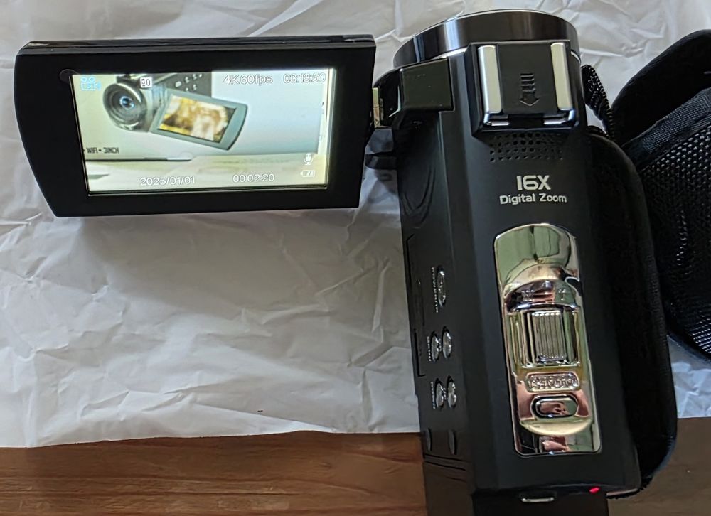 Cam�ra 5K 75 Saint-Mamet-la-Salvetat (15)