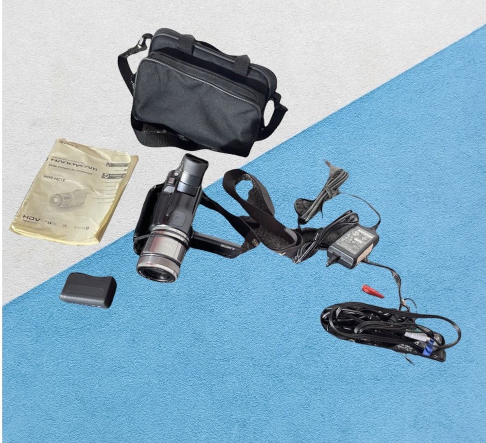 Cam�scope - Handycam HDR -HC 180 Montargis (45)