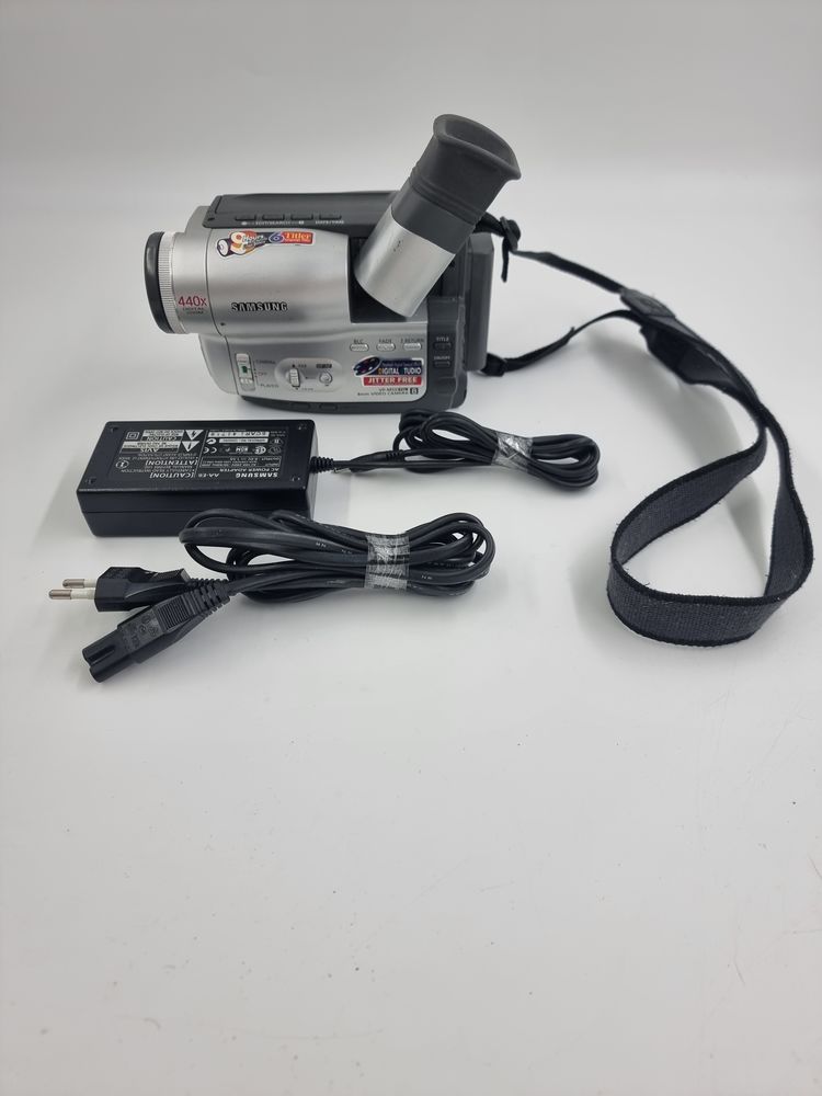 Camescope Samsung VP-M50 8mm vid�o camera avec 1 batterie... 50 Vulbens (74)