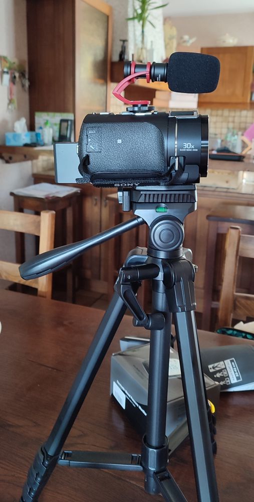 CAMESCOPE SONY FDR-AX43A 500 Saint-Pierre-la-Palud (69)