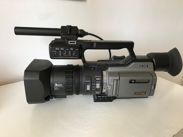 Cam�scope Sony DSR-PD170 450 Nice (06)