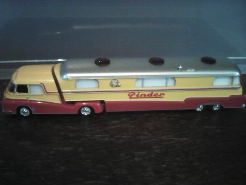 Camion Remorque Couchette Pinder 19 Marmande (47)