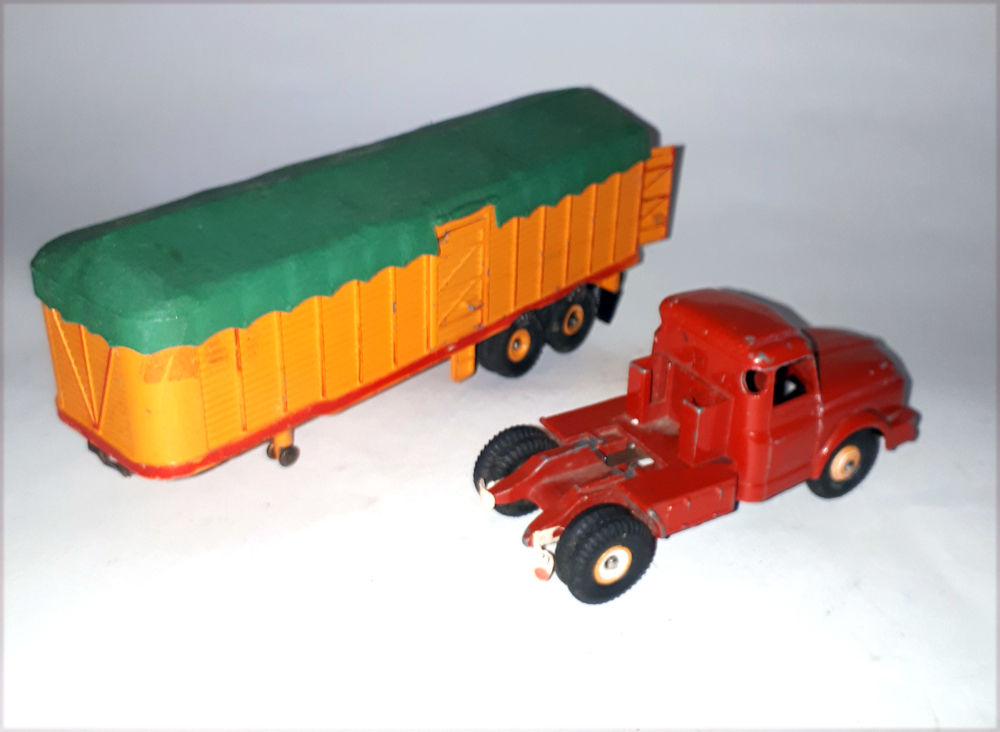 Camion semi remorque DINKY SUPER TOYS bon �tat 45 Lyon 1 (69)