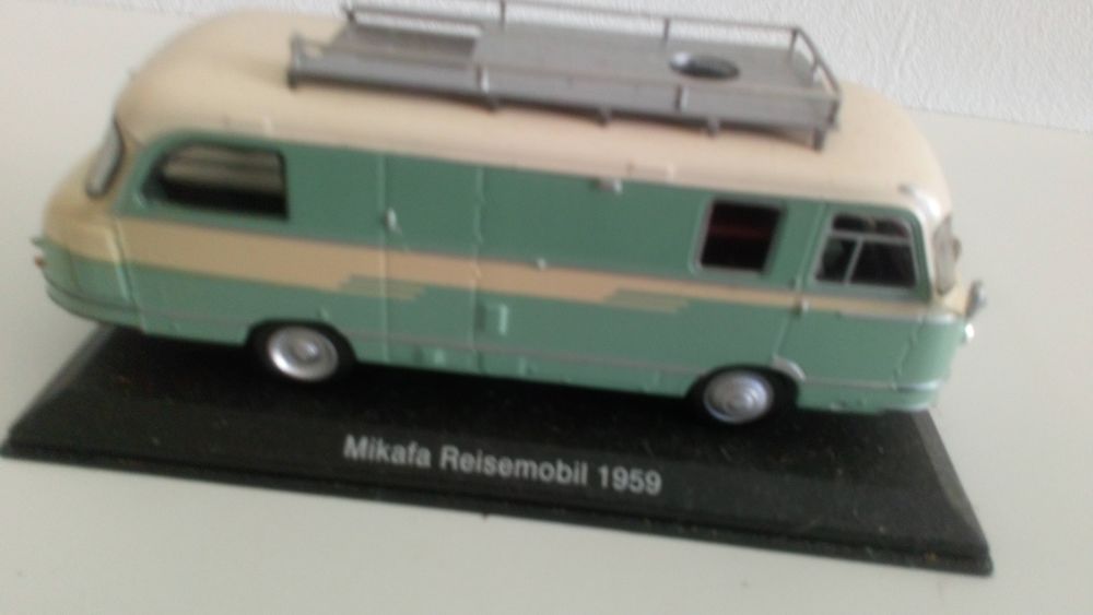 CAMPING CAR DE COLLECTIONS 30 Pessac (33)