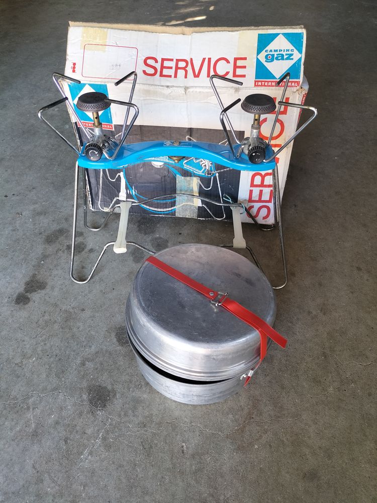 Set camping gaz double feux chasse p�che camping 40 Charmes-sur-l'Herbasse (26)