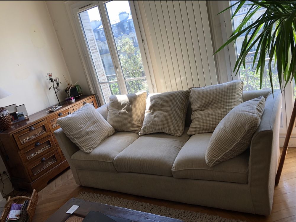 canap� 3places tissus  (pacific compagnie) 490 Paris 17 (75)