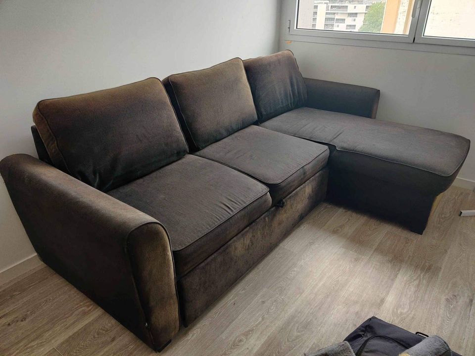 Canap� d'angle avec coffre de rangement 100 Lille (59)