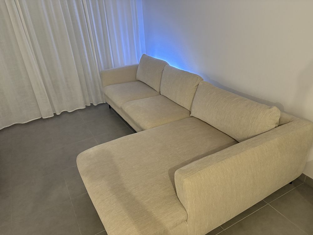 Canap� d'angle beige d�houssable avec m�ridienne ? Tr�s bon 700 Avignon (84)