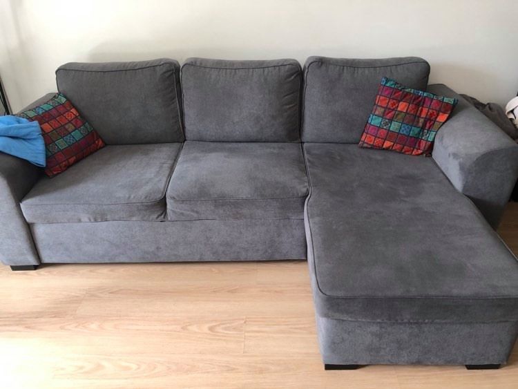 Canap� d'angle convertible 4 places + coffre de rangement 300 Noisy-le-Sec (93)