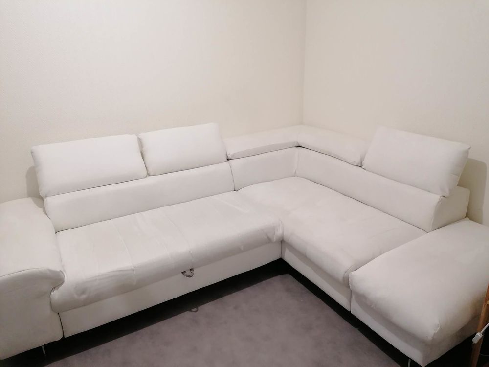 Canap� d'angle convertible - 5 places 700 La Rochelle (17)