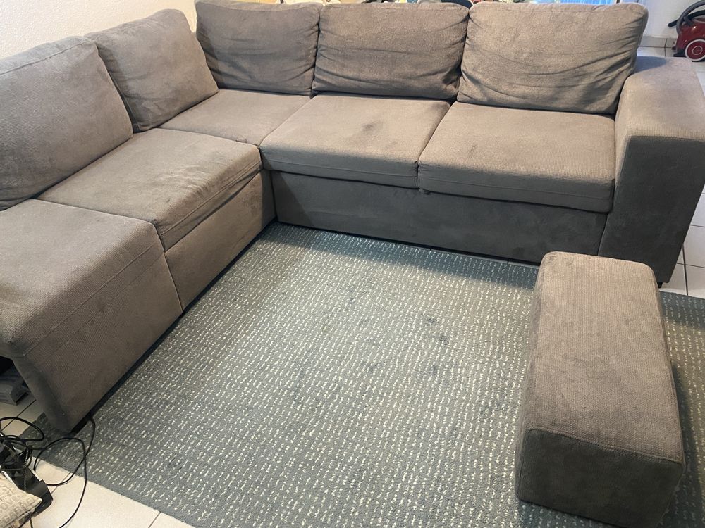 Canap� d'angle convertible 300 Dugny (93)